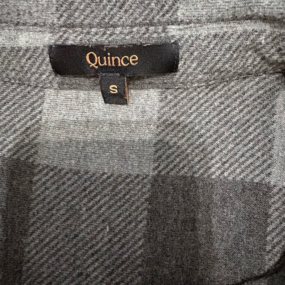 Quince Brushed Sweater Fleece Flannel Shirt in Charcoal Buffalo Plaid Sz S - Picture 6 of 8